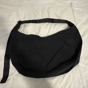 BAGGU Large Crescent Bag (Black)